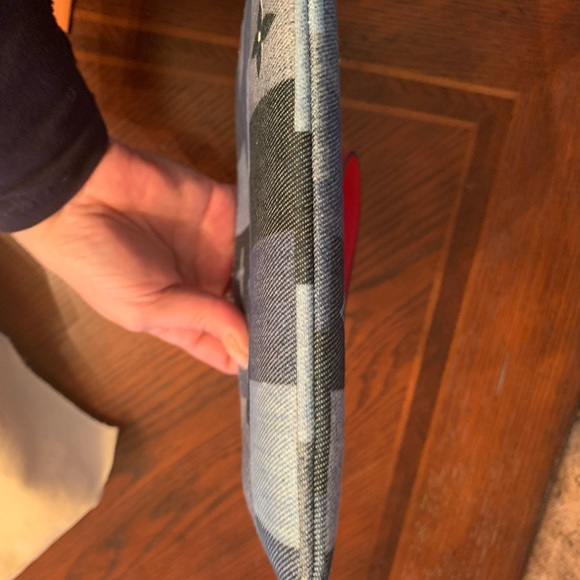 Louis Vuitton Monogram Patchwork Denim City Pouch - Picture 8 of 16